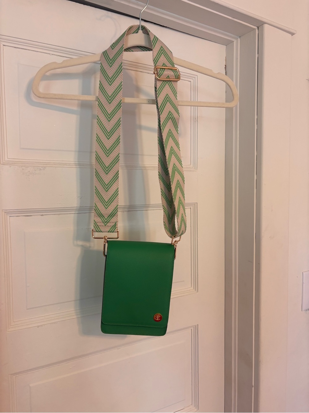Eva Innocenti Cami 2.0 Green Bag with Chevron Strap
